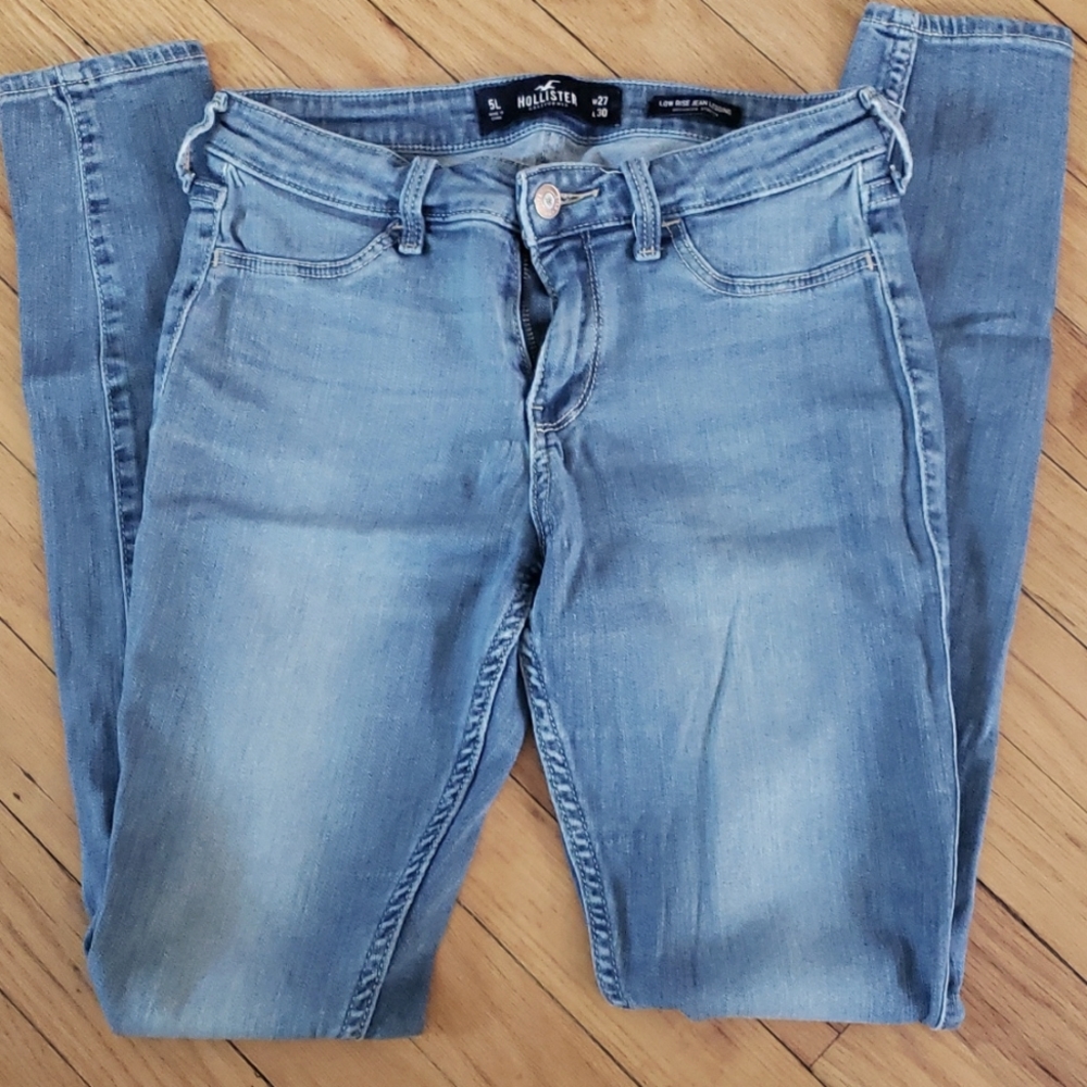 Hollister skinny jeans